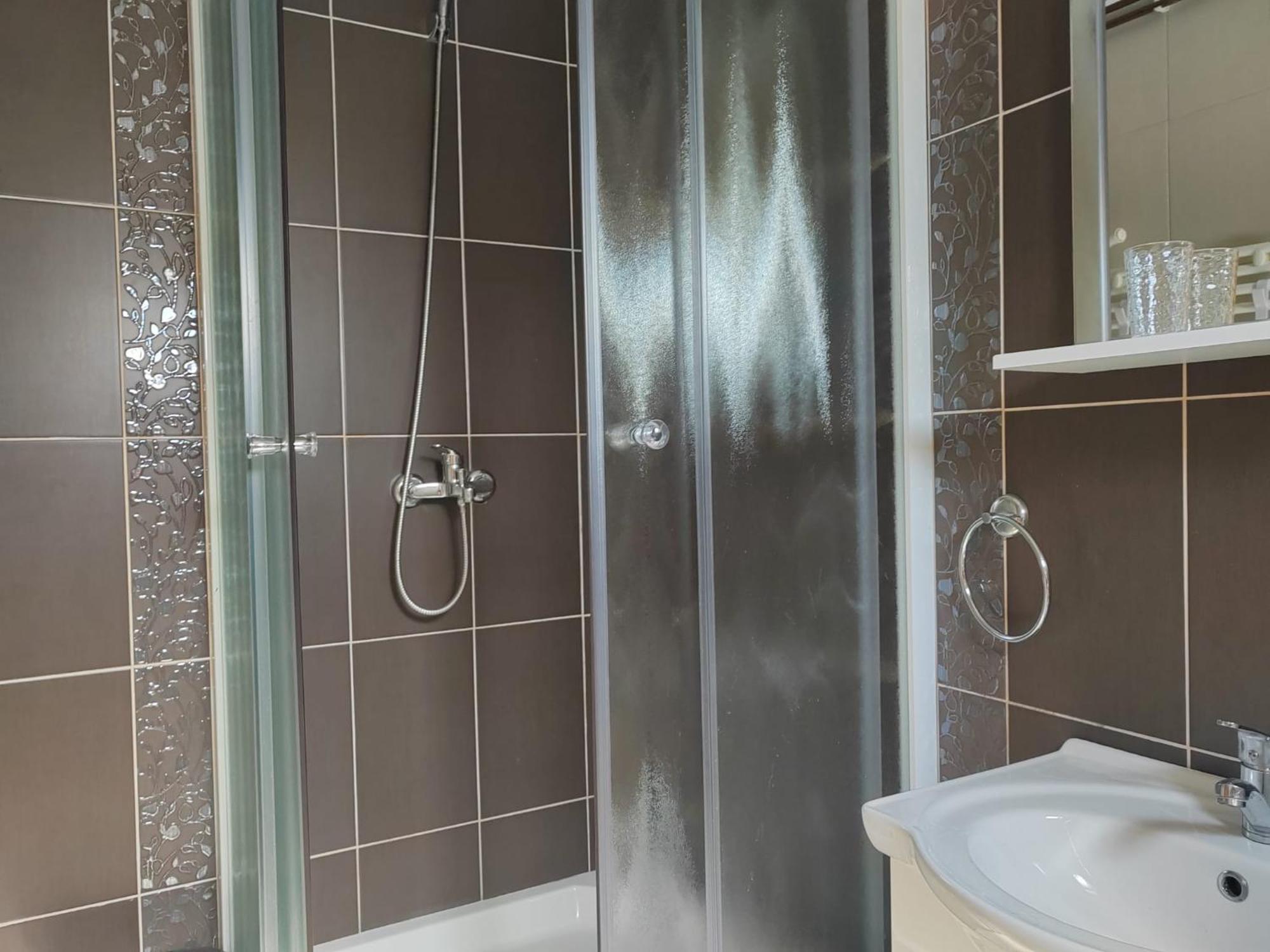 Stari Mlin Hotel Korenica Luaran gambar